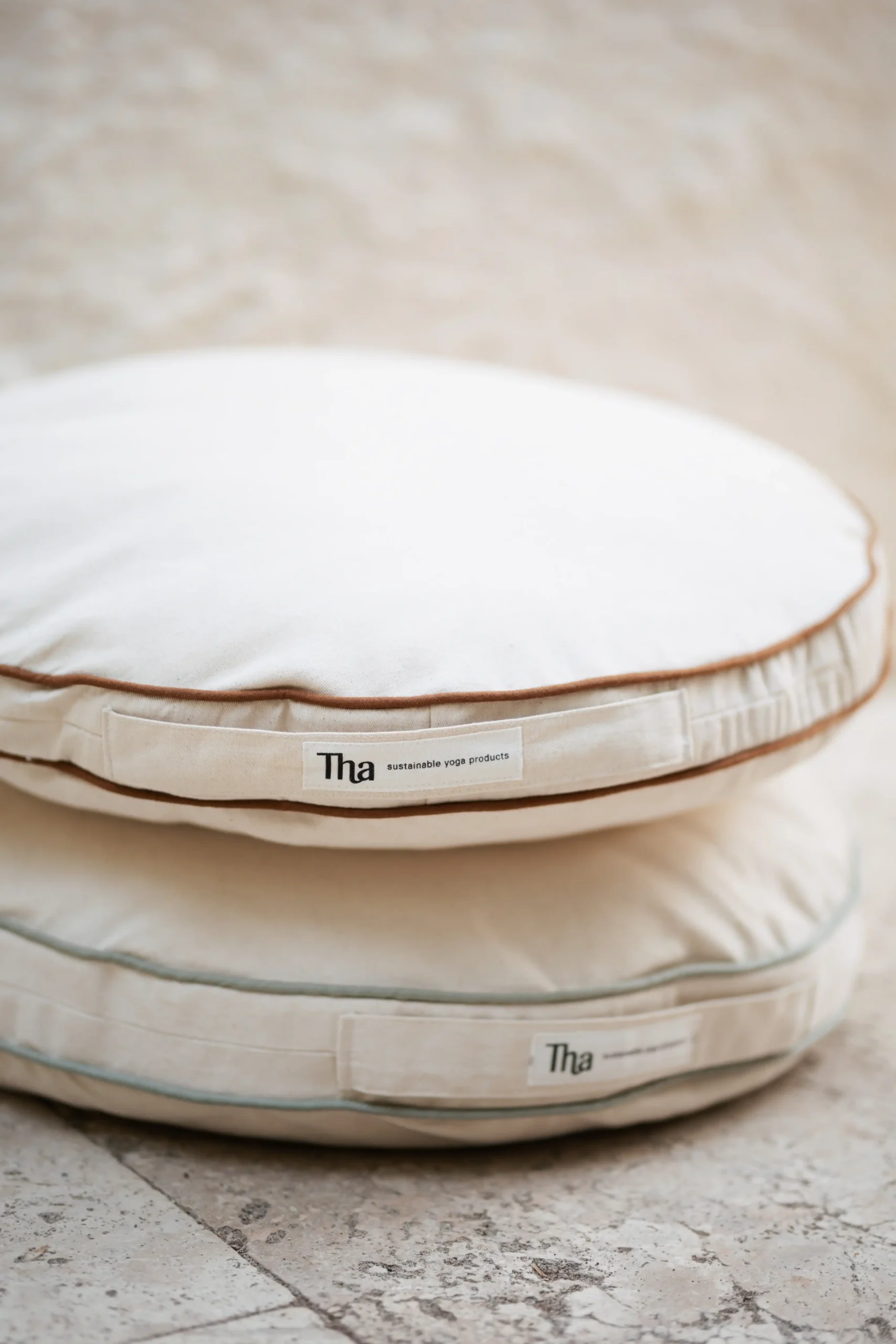 Maitri Meditasyon Minderi